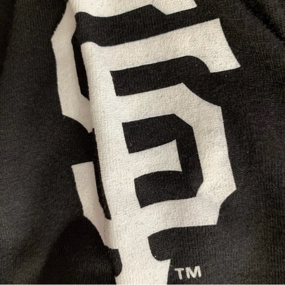 San Francisco Giants Women’s Limited Edition Shirt Sz M - Picture 5 of 5